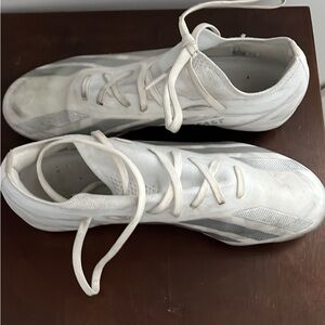 Soccer cleats